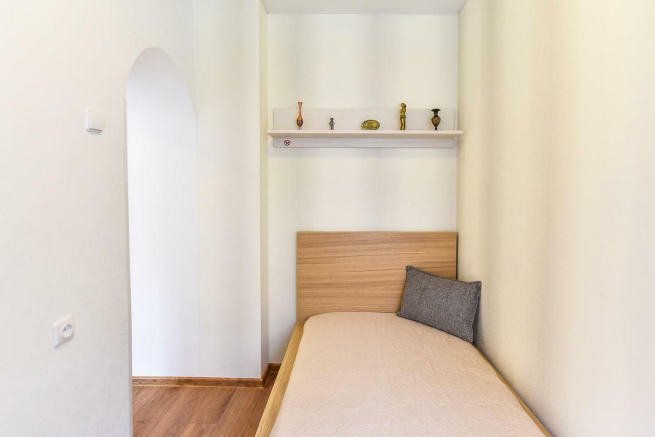 Baltieji Senamiescio Apartamentai Prie Aqua Parko Druskininkai Ngoại thất bức ảnh